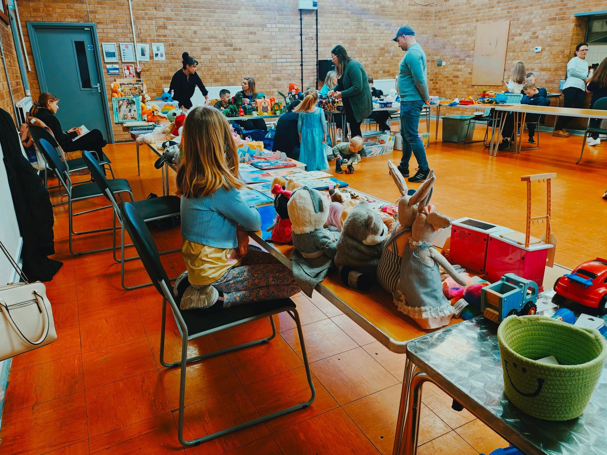 Children learning about money